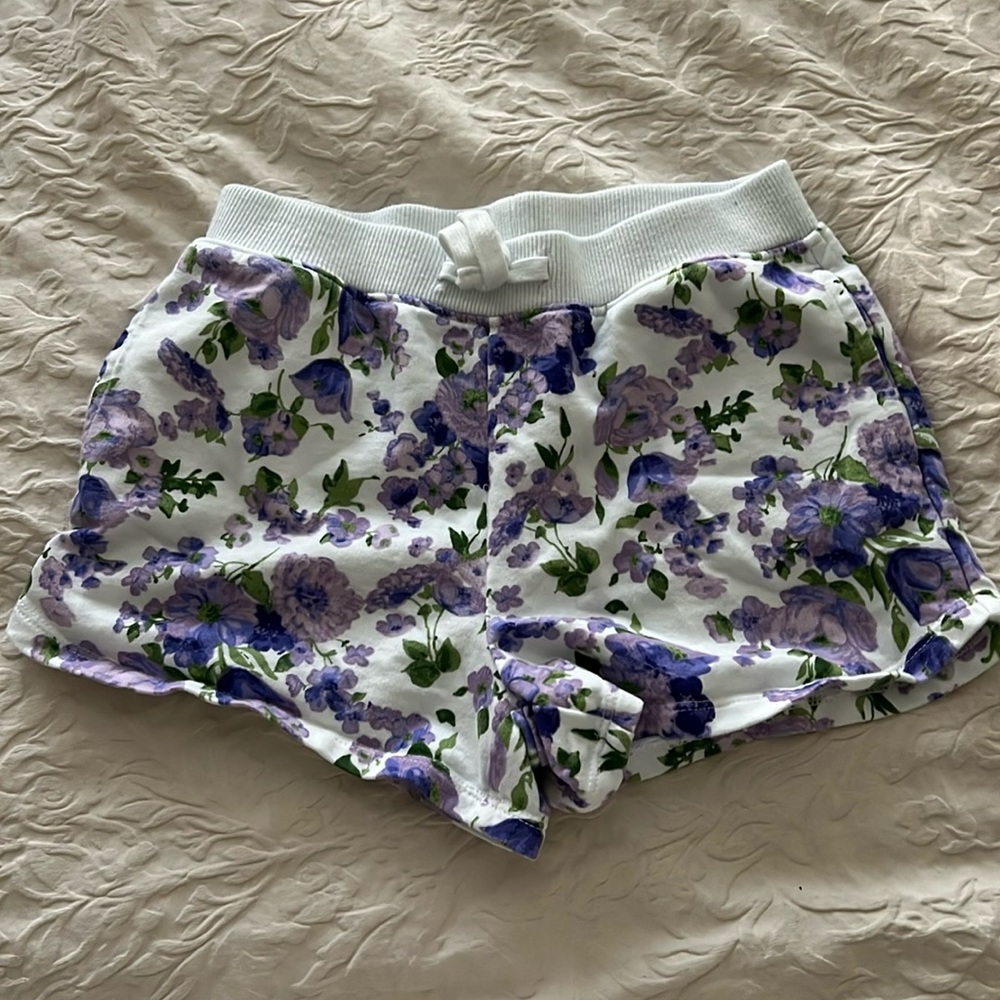 Girls shorts size 8